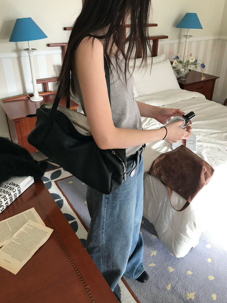 美色細帶鐵牌修身背心