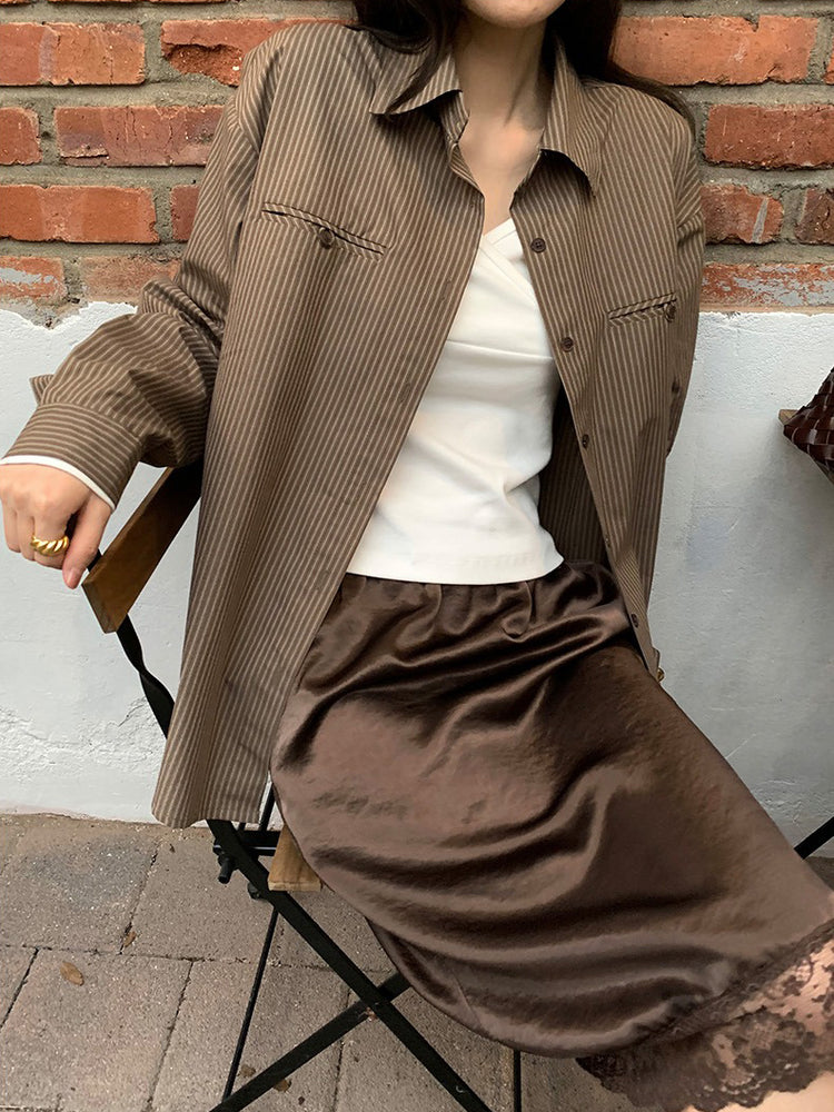 美色光澤蕾絲細節中裙