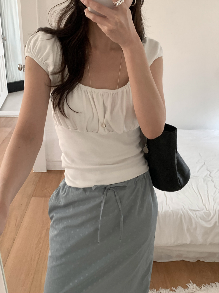 美肩抓皺修腰細節上衣