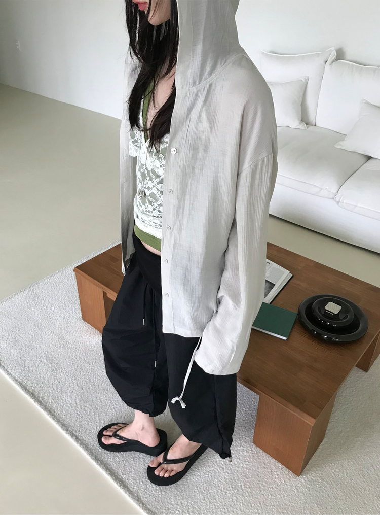 掛脖深V修腰上衣