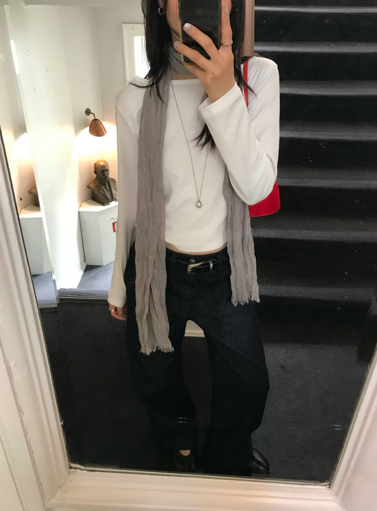 船領弧下擺修腰上衣