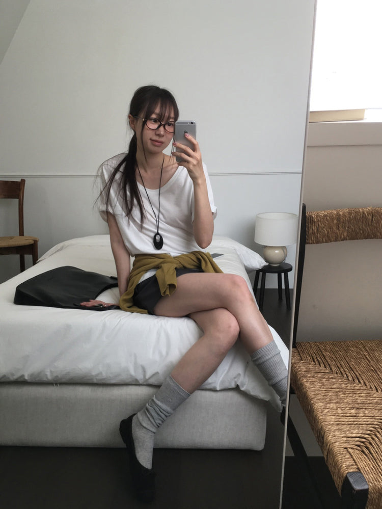 U領隨性寬鬆上衣