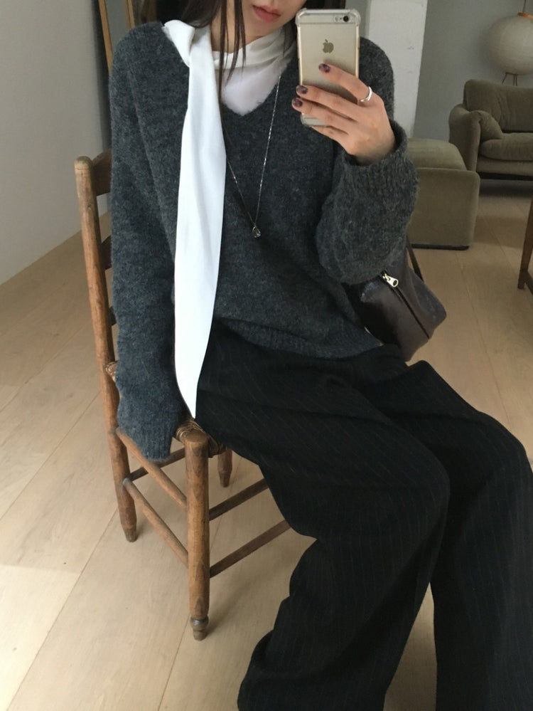 美背V領綁帶細節毛衣