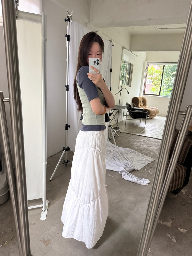 細帶削肩壓線細節背心