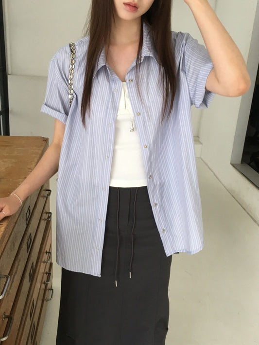 條紋翻領寬鬆襯衫
