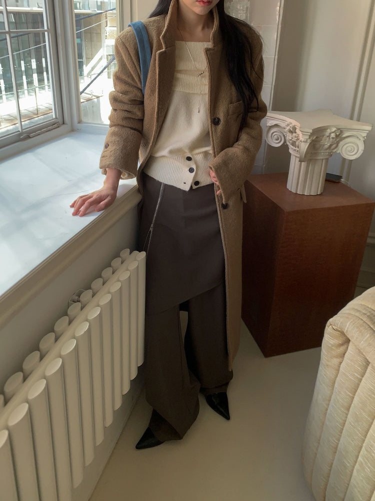 美肩下擺扣鈕細節針織上衣