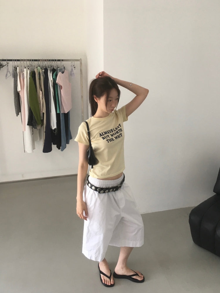 美色字母印花修身上衣