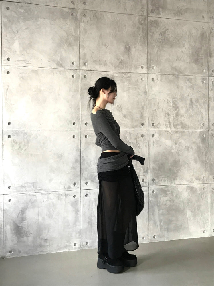 美肩側露腰細節上衣