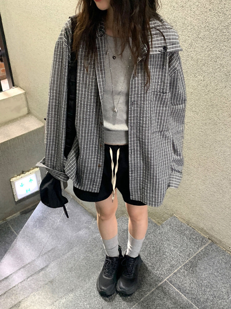 低腰標籤細節短褲