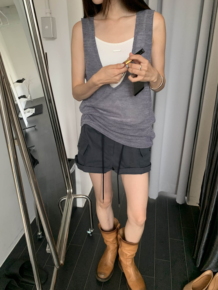 透膚紋理深V長上衣