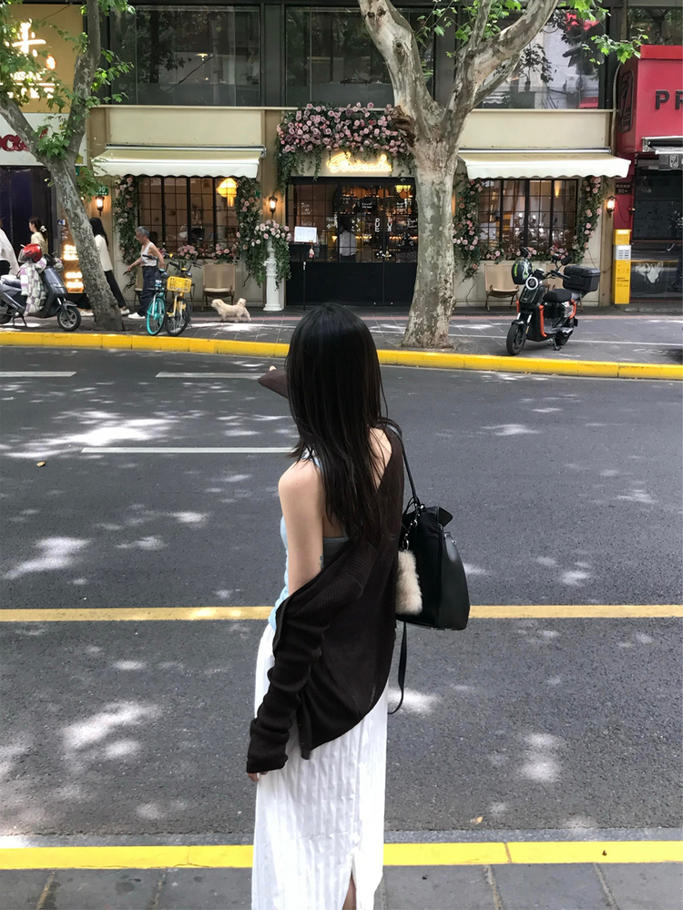 美色透膚扣鈕細節背心