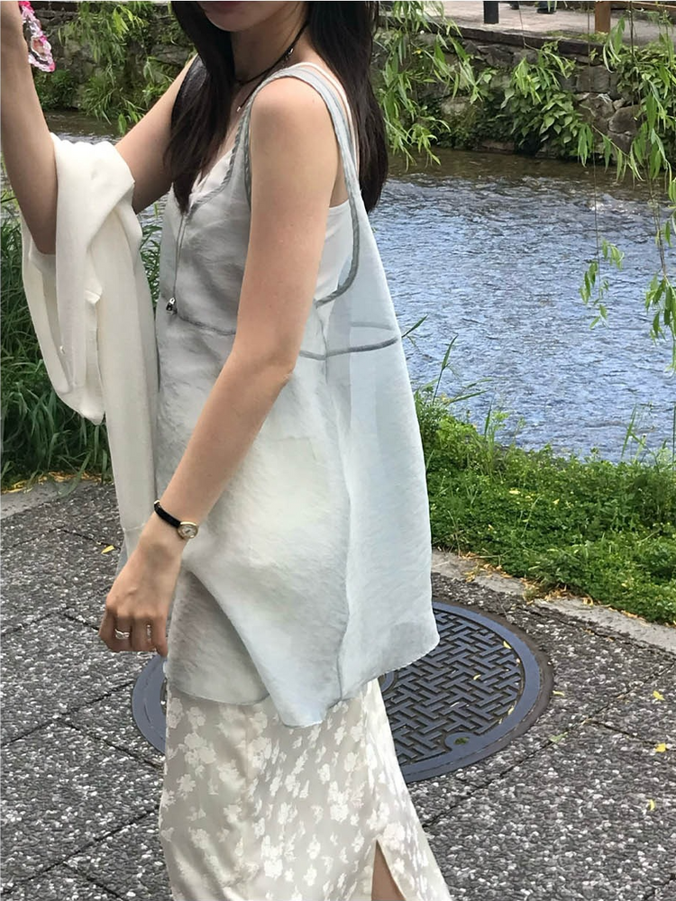 花邊抓皺胸腺細節背心