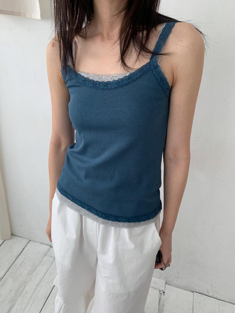 美色蕾絲邊細節背心