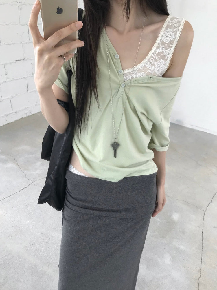 美色V領袖反折細節上衣