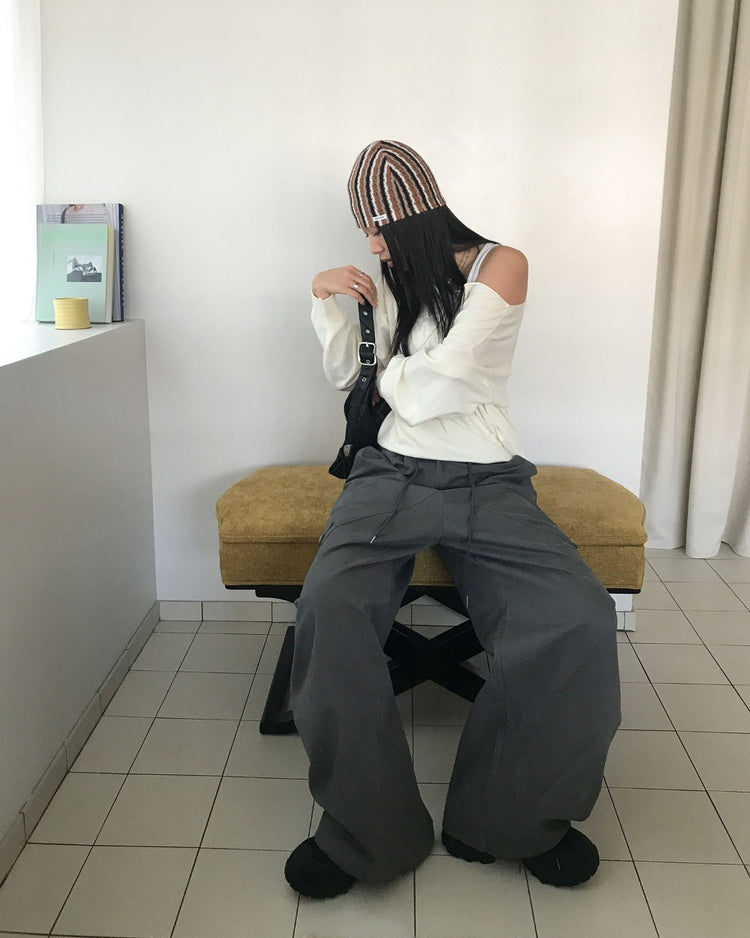 船領美肩細節針織上衣