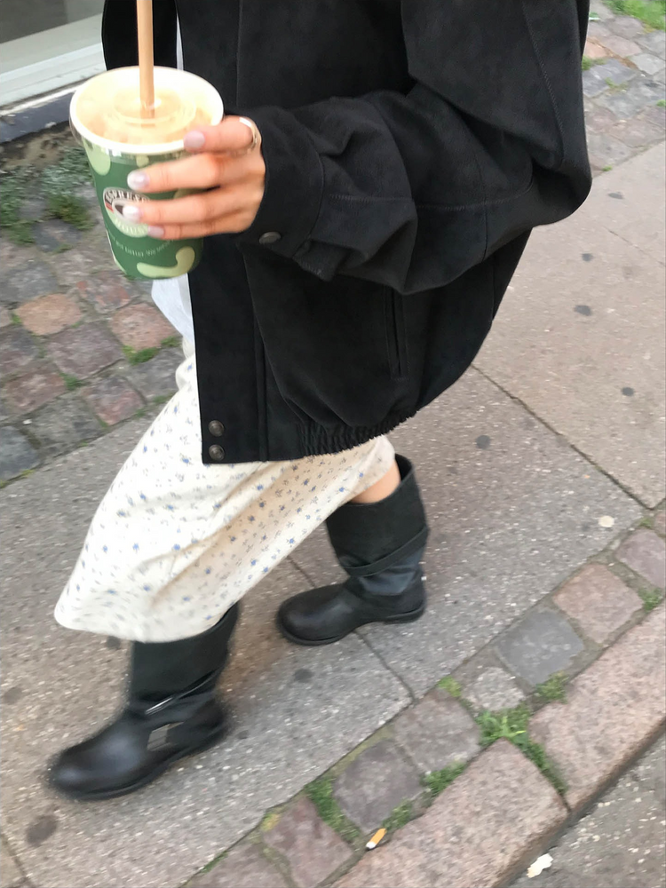 蕾絲邊小碎花細節半裙