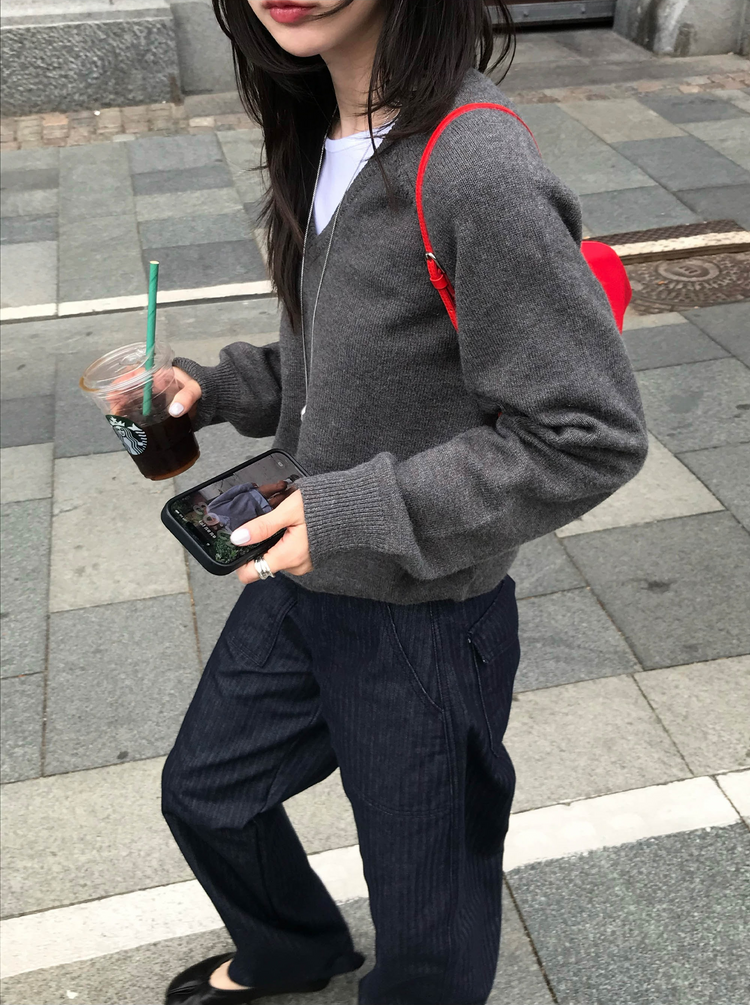 船領弧下擺修腰上衣