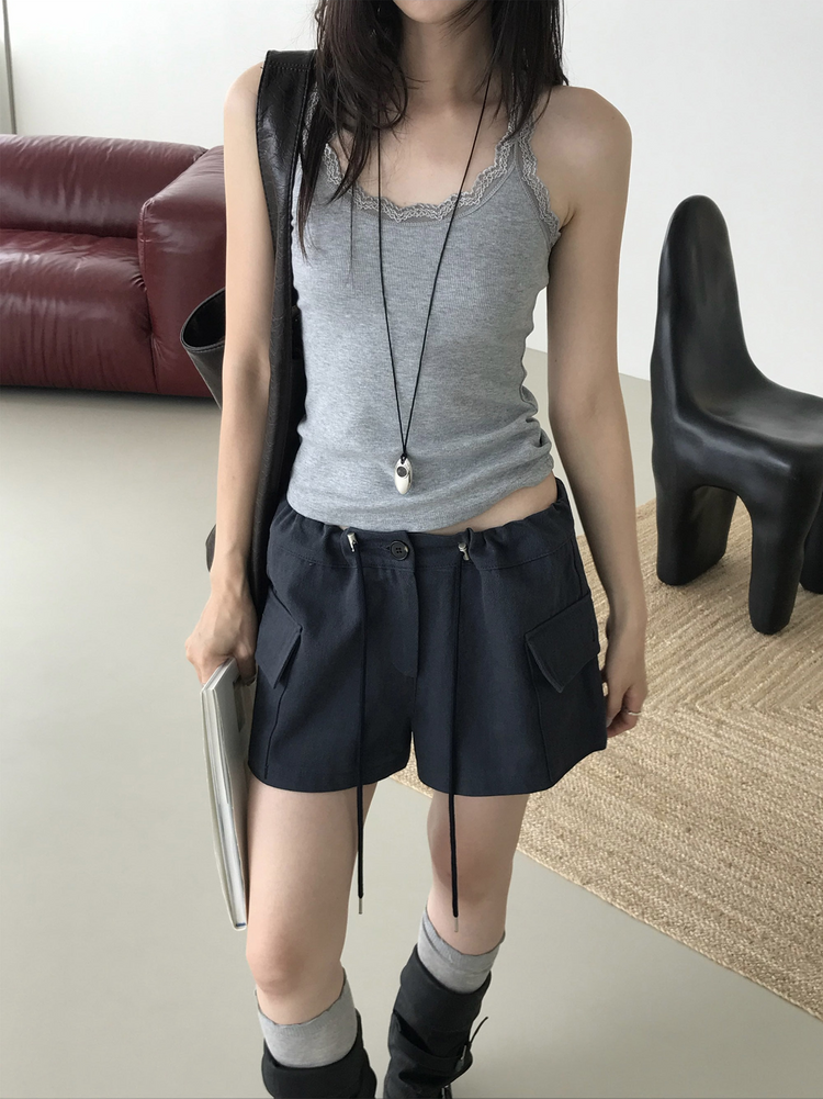 美背蕾絲U領修身上衣