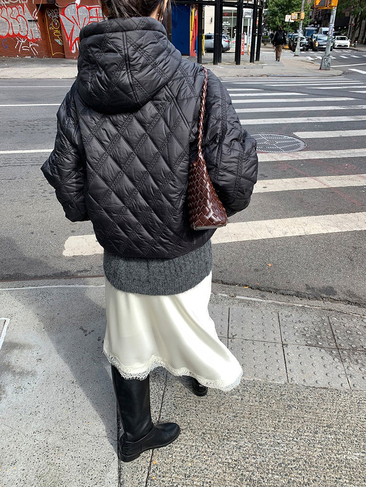 光澤感蕾絲邊不對稱細節半裙