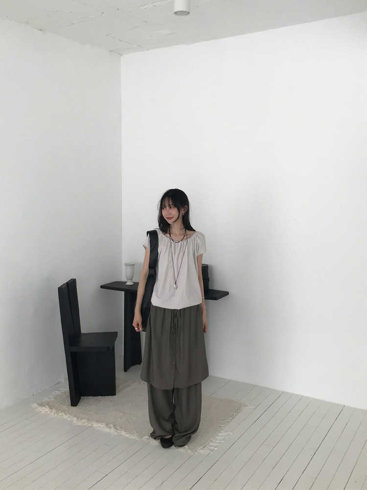 霧光澤排鈕細節裙褲