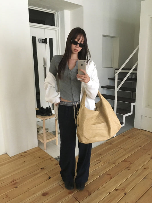 坑紋排鈕修身針織上衣