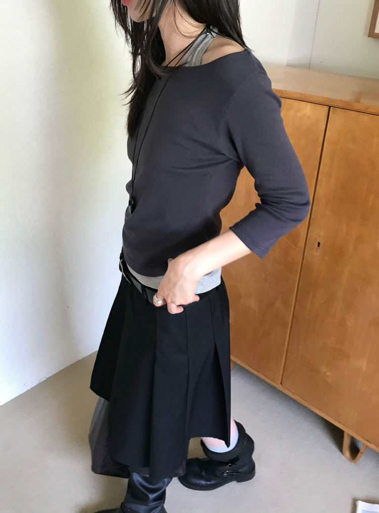 船領弧下擺七分袖上衣