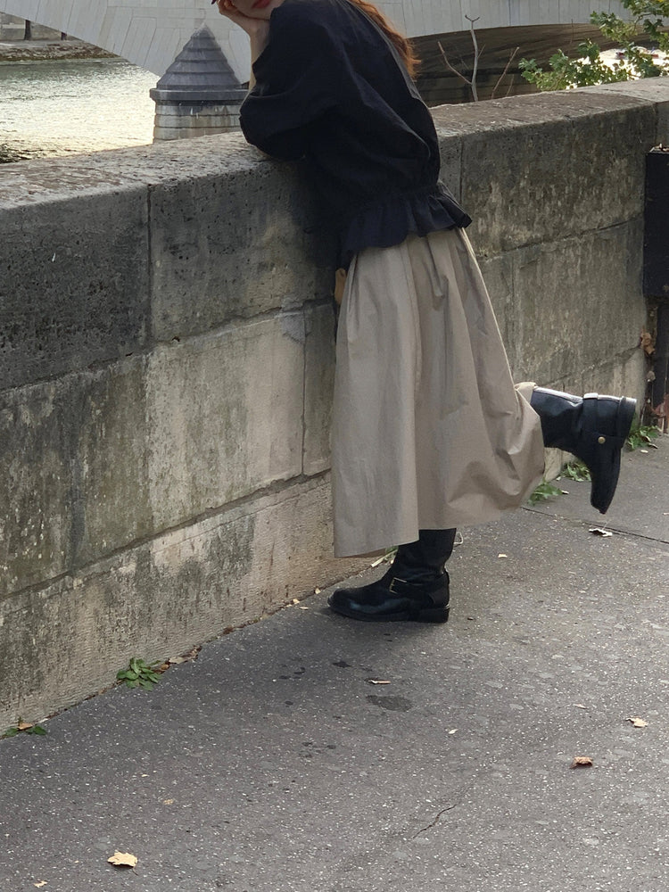 傘狀鬆緊腰百褶裙