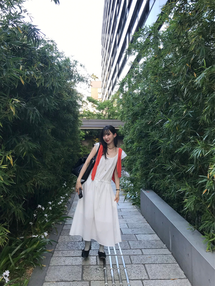 輕薄透膚美色針織外套