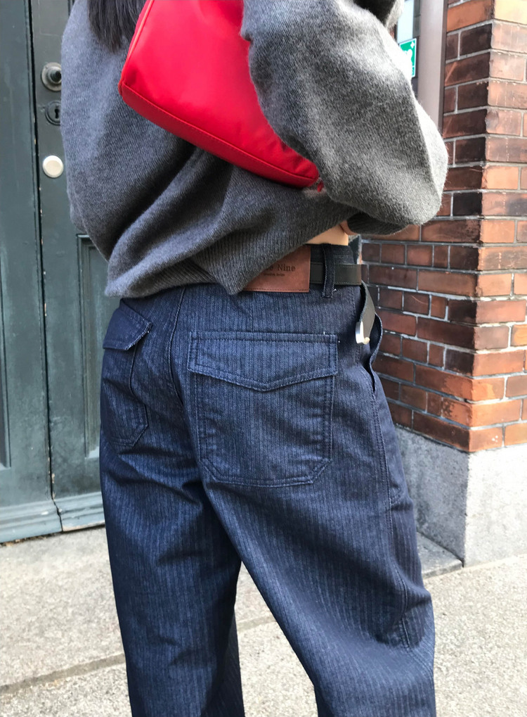船領弧下擺修腰上衣