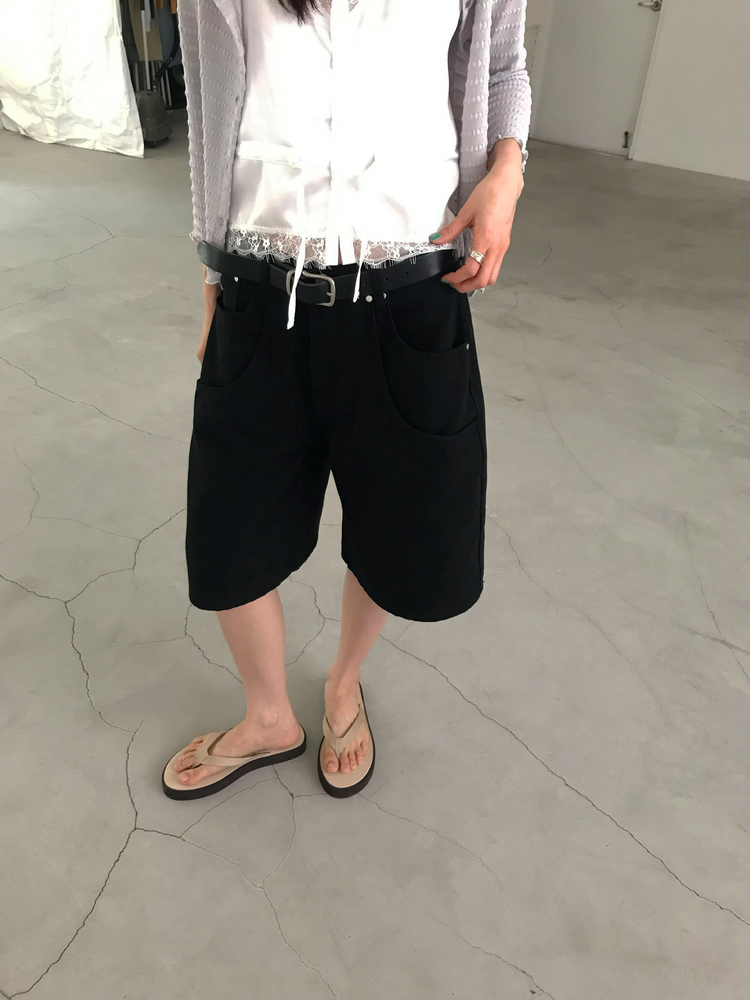 壓花線細節排鈕七分袖上衣
