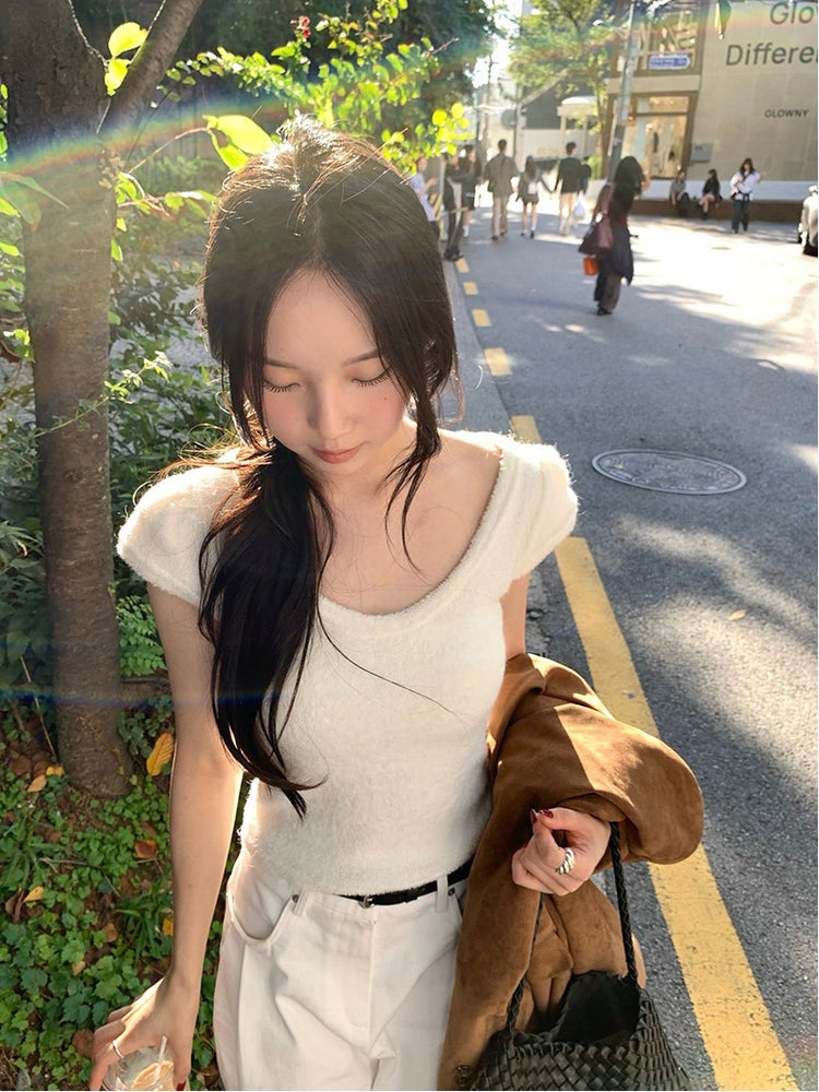 U領圈毛質感針織上衣