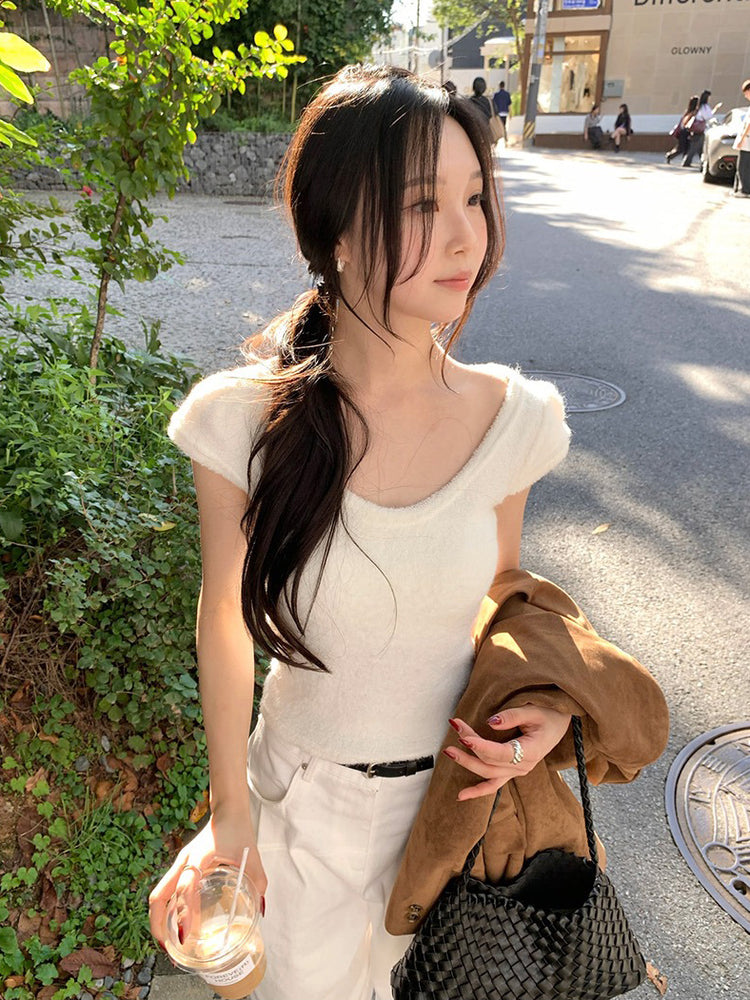 U領圈毛質感針織上衣