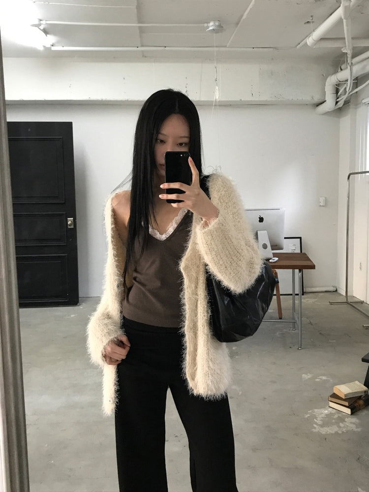 撞色蕾絲邊細節修身背心