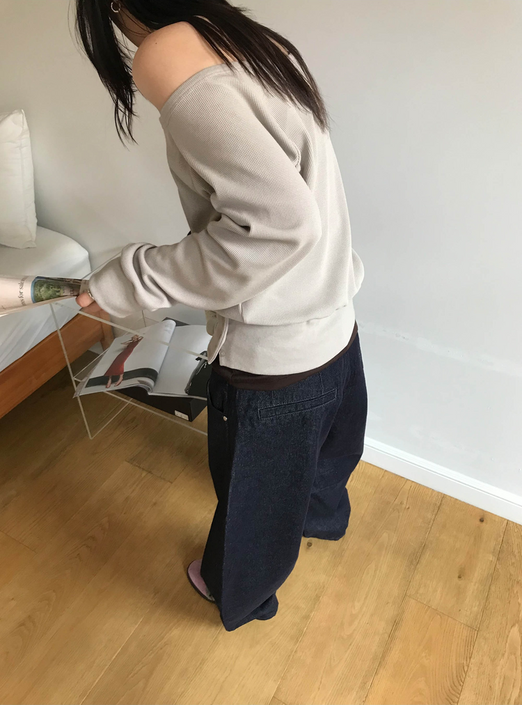 美肩撞色掛脖兩件式上衣