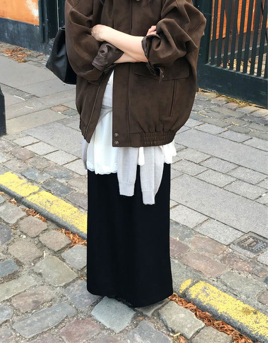 後開叉扣鈕抽繩及踝裙