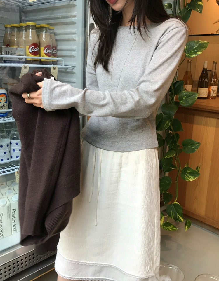船領弧下擺修腰上衣