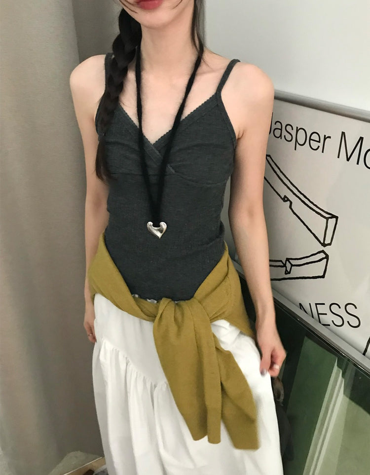 交疊蕾絲捲邊細節背心