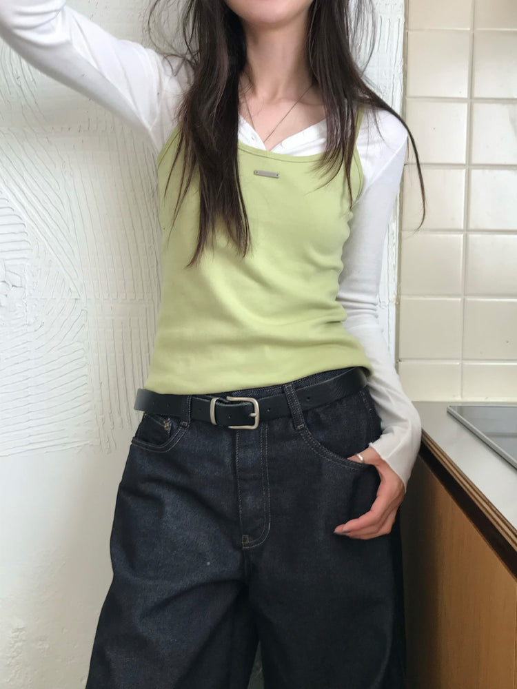 美色細帶鐵牌修身背心