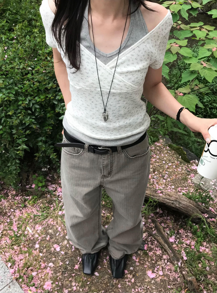美色暗條紋細節直褲