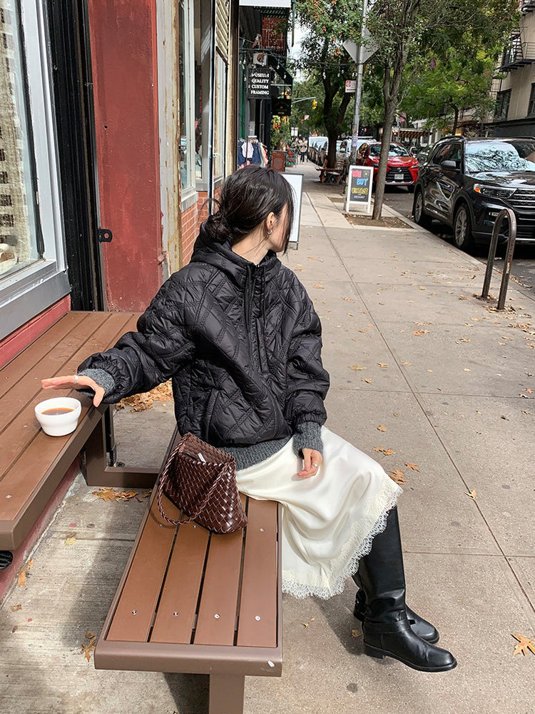 光澤感蕾絲邊不對稱細節半裙