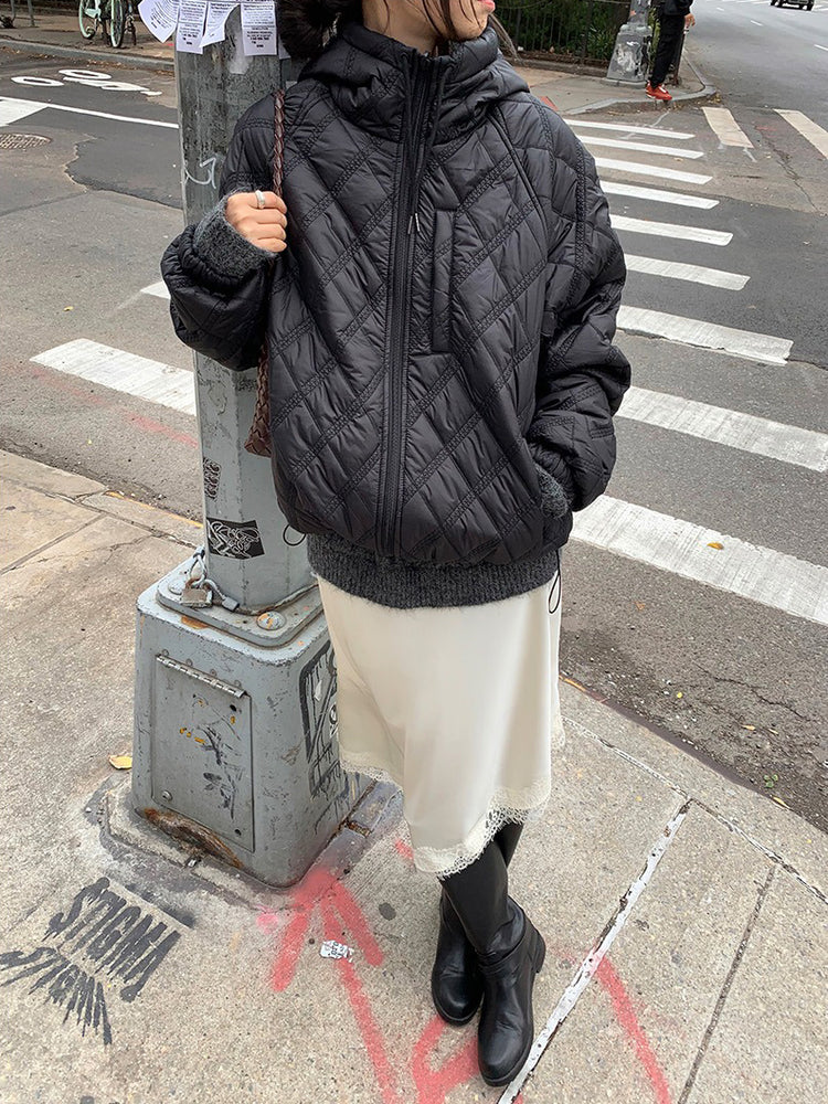 光澤感蕾絲邊不對稱細節半裙