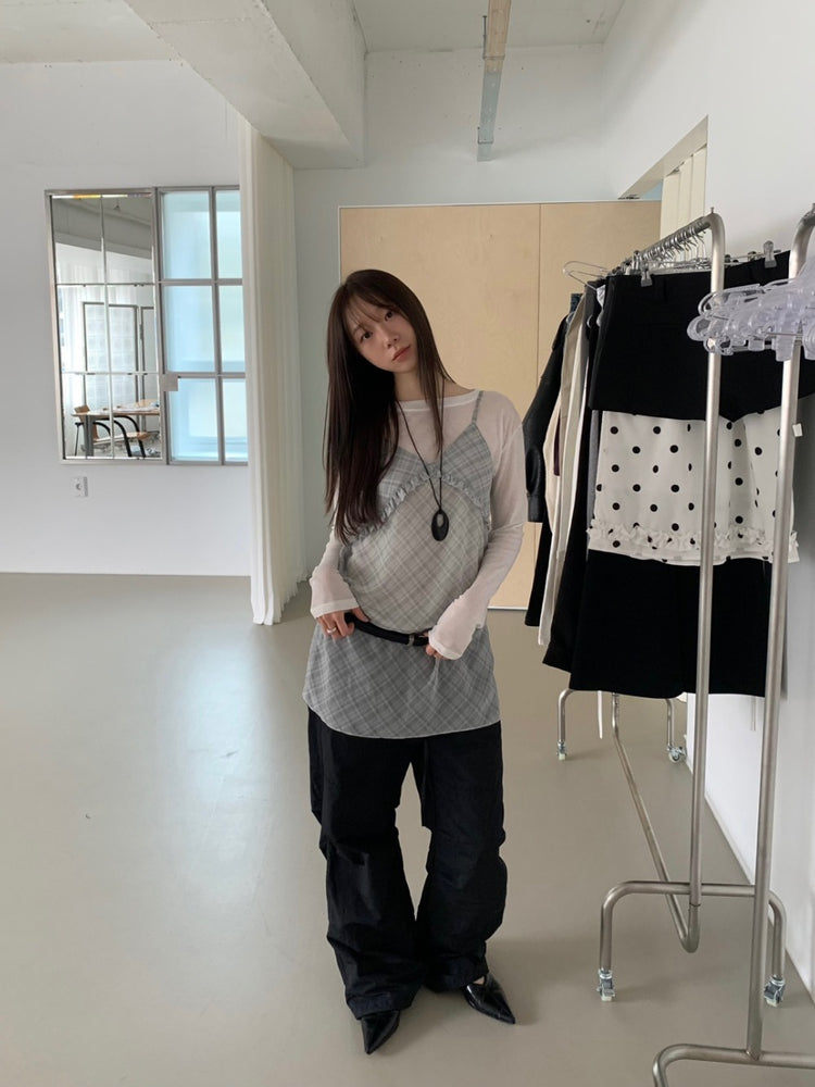 微透格紋荷葉邊細節連身裙