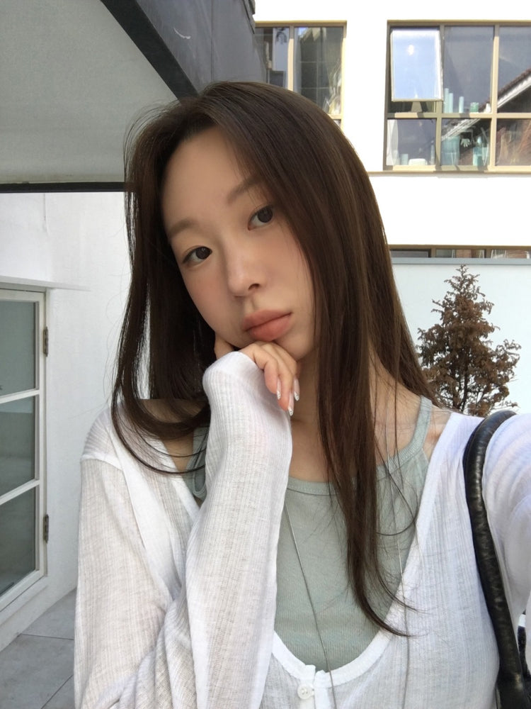 透膚深V扣鈕針織外套