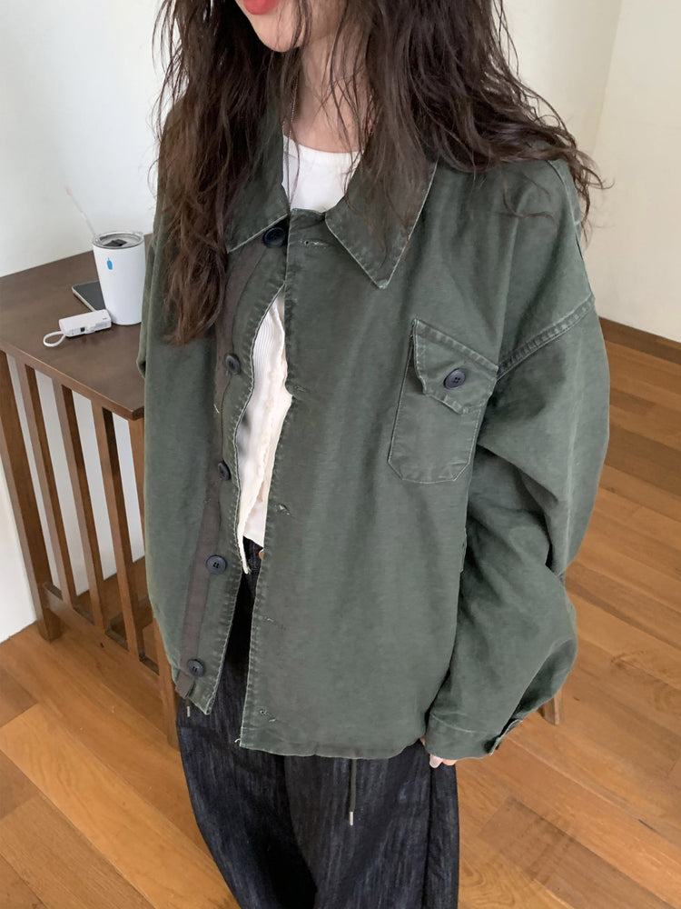 花邊V領排鈕細節上衣