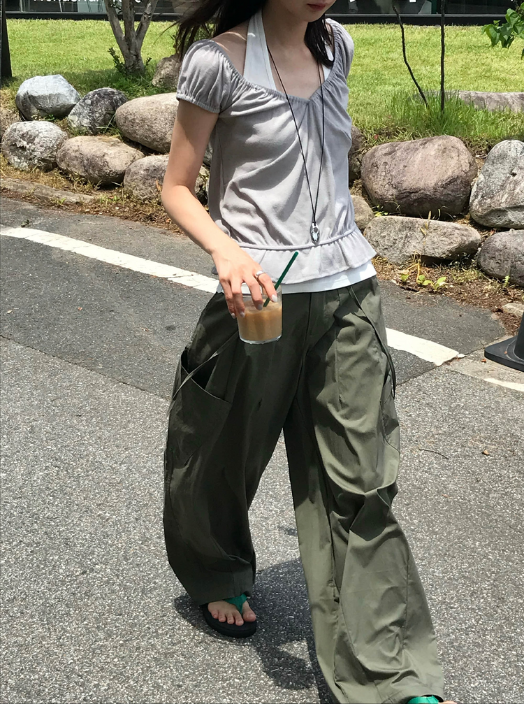 抓皺胸壓線細節修腰上衣