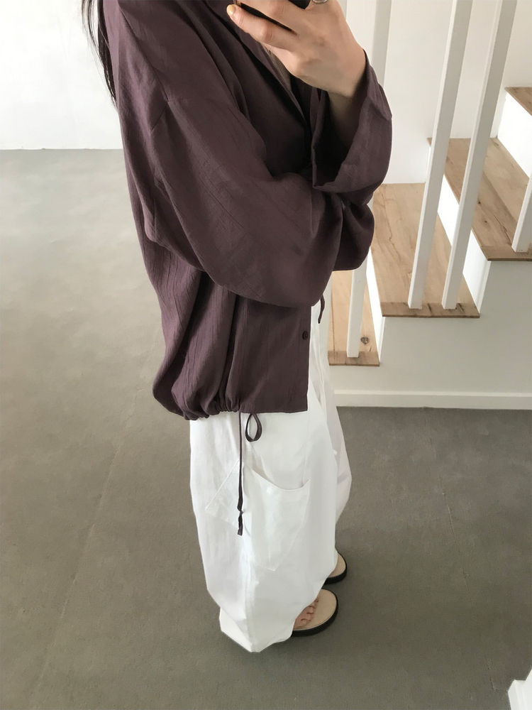 掛脖深V修腰上衣