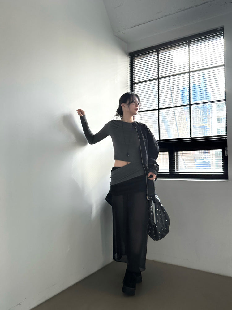 美肩側露腰細節上衣