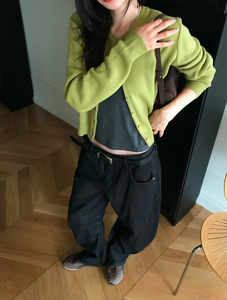 美色圓領排鈕針織外套