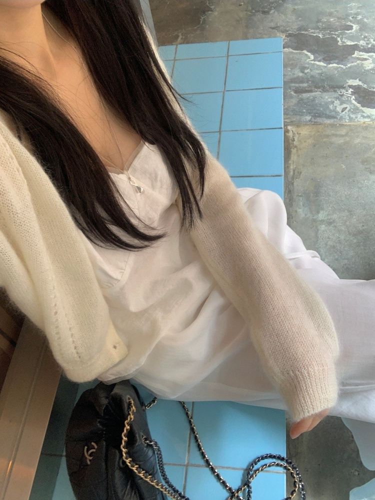 微透膚雙層細節上衣
