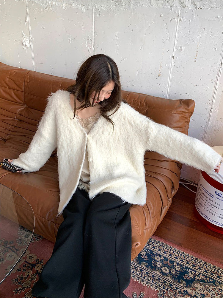 毛感細節排鈕寬鬆針織外套